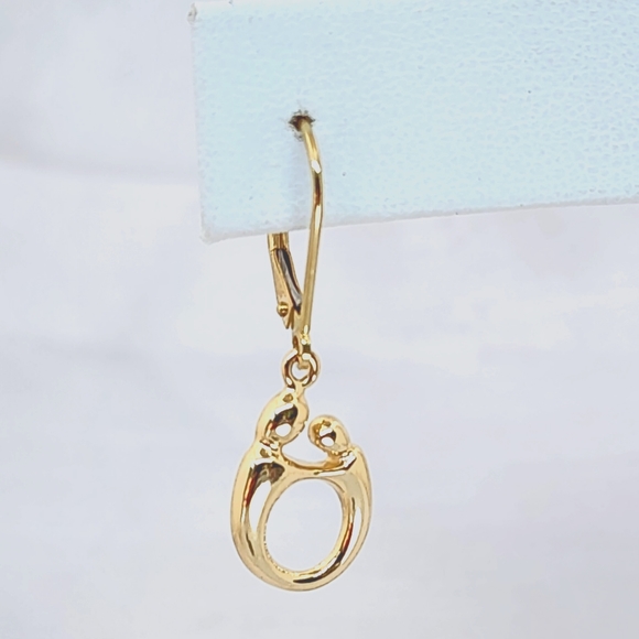 Mother and child gold earrings - Picture 4 of 4